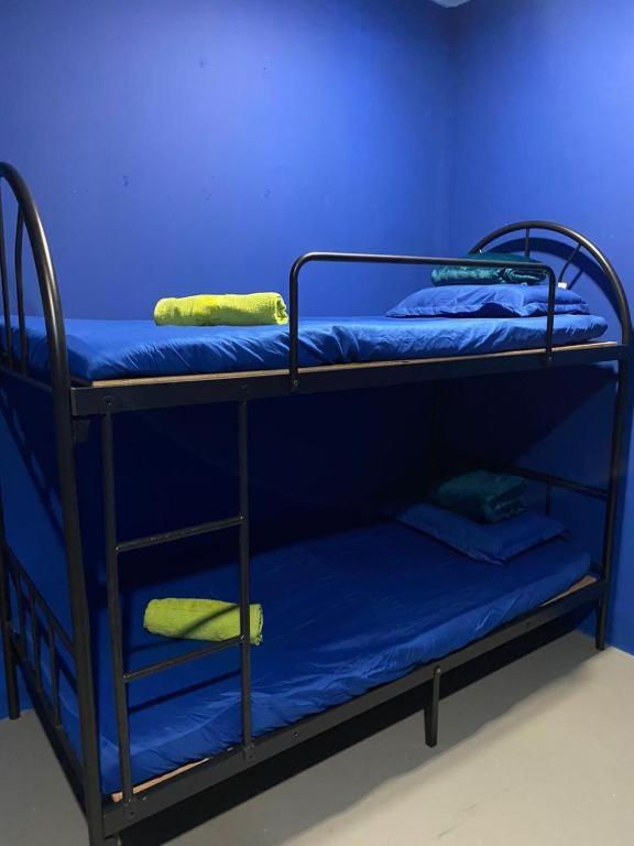 Capsule Inn Kota Kinabalu Buitenkant foto